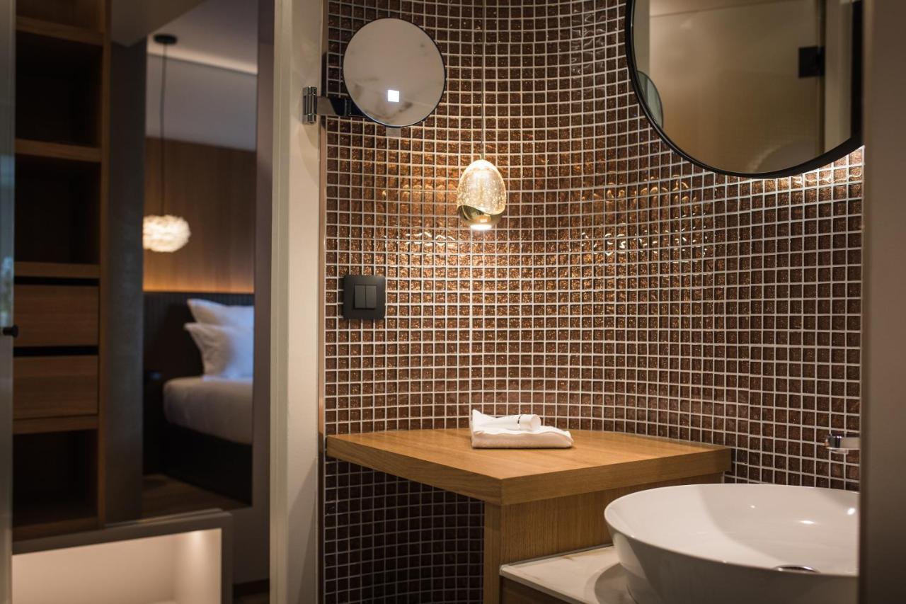Prestige Double or Twin Room Terrace Lake View