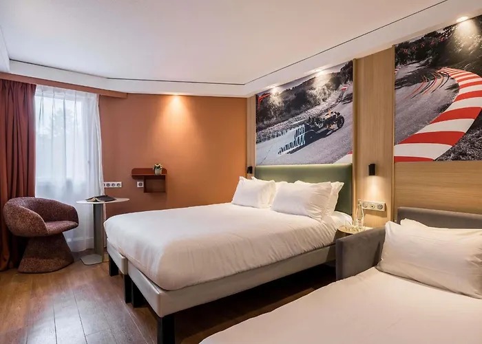 Hotel Novel Restaurant La Mamma Annecy